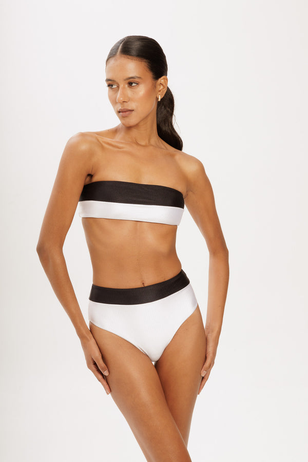 CALCINHA HOT PANT CANELADO AT NIGHT PRETO E BRANCO